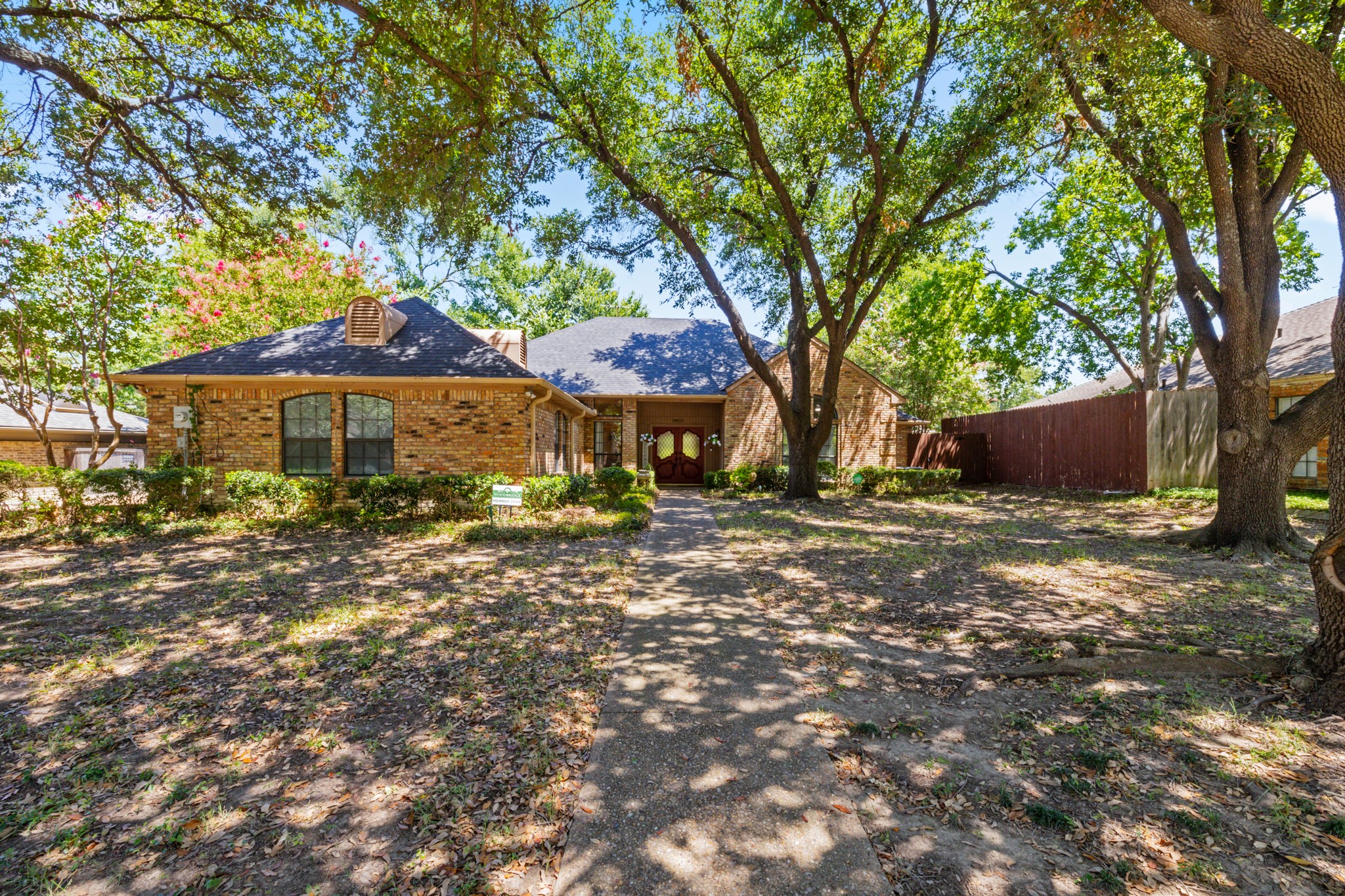 9923 Woodlake Drive