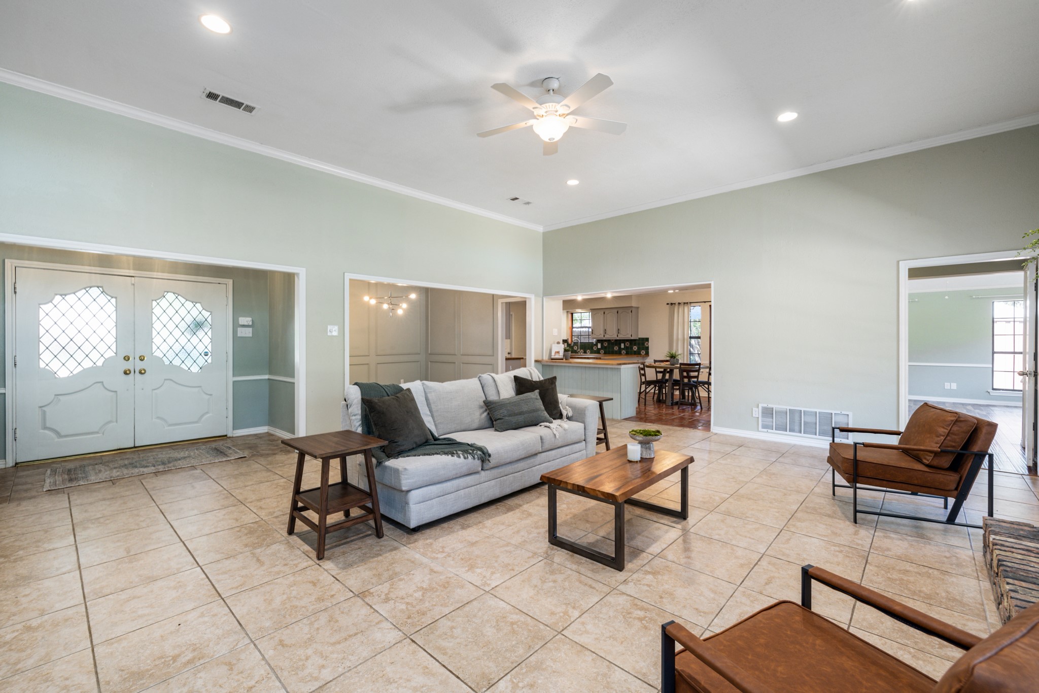 9923 Woodlake Drive