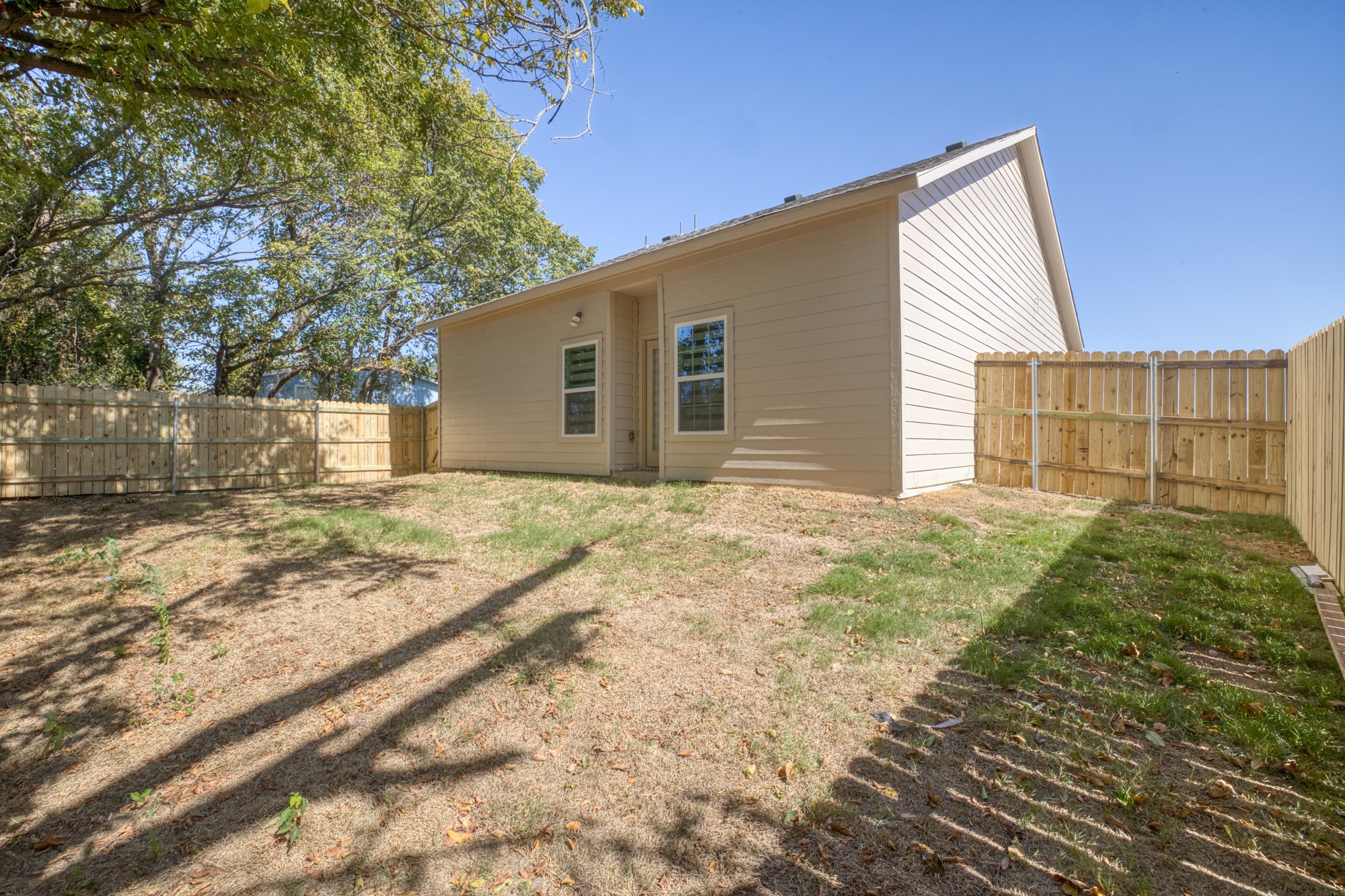 2812 Spring Hill Road