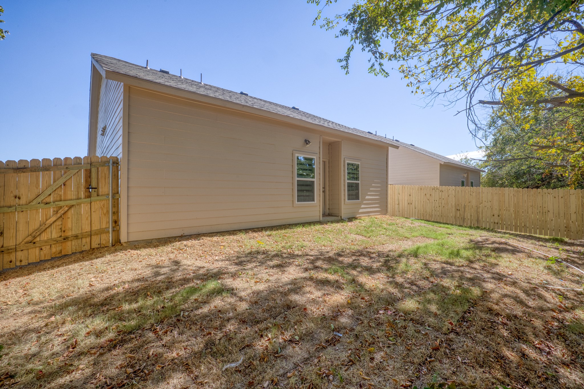 2812 Spring Hill Road