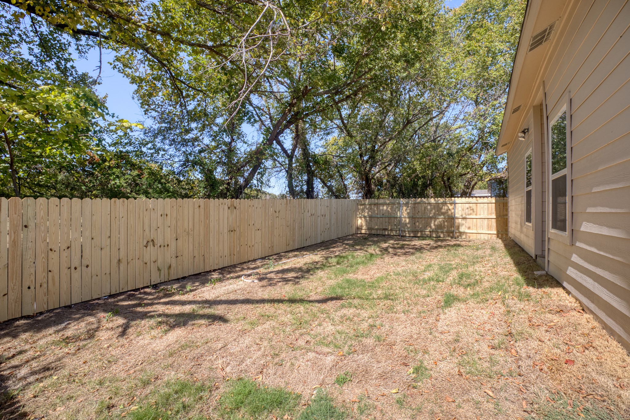 2812 Spring Hill Road