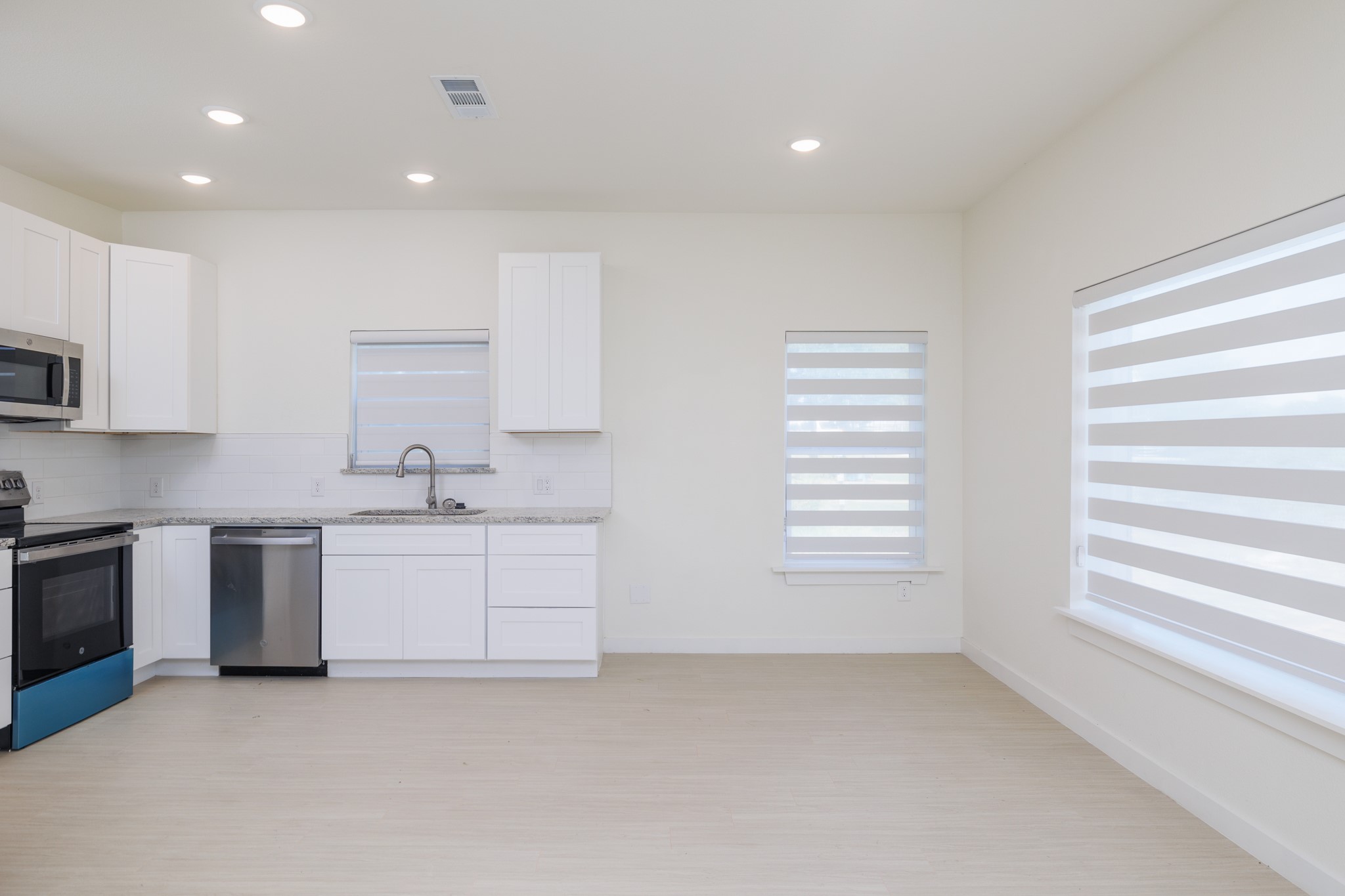 2812 Spring Hill Road