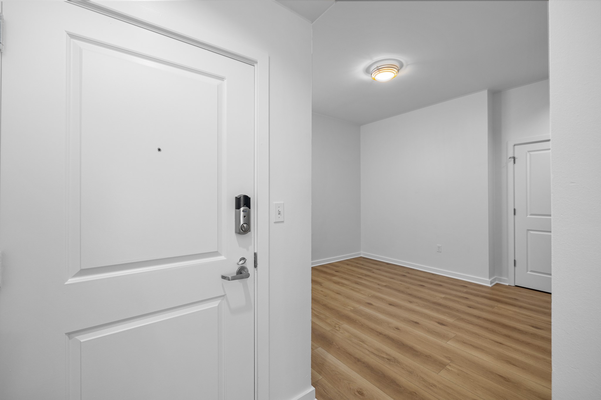 1200 Main Street 901