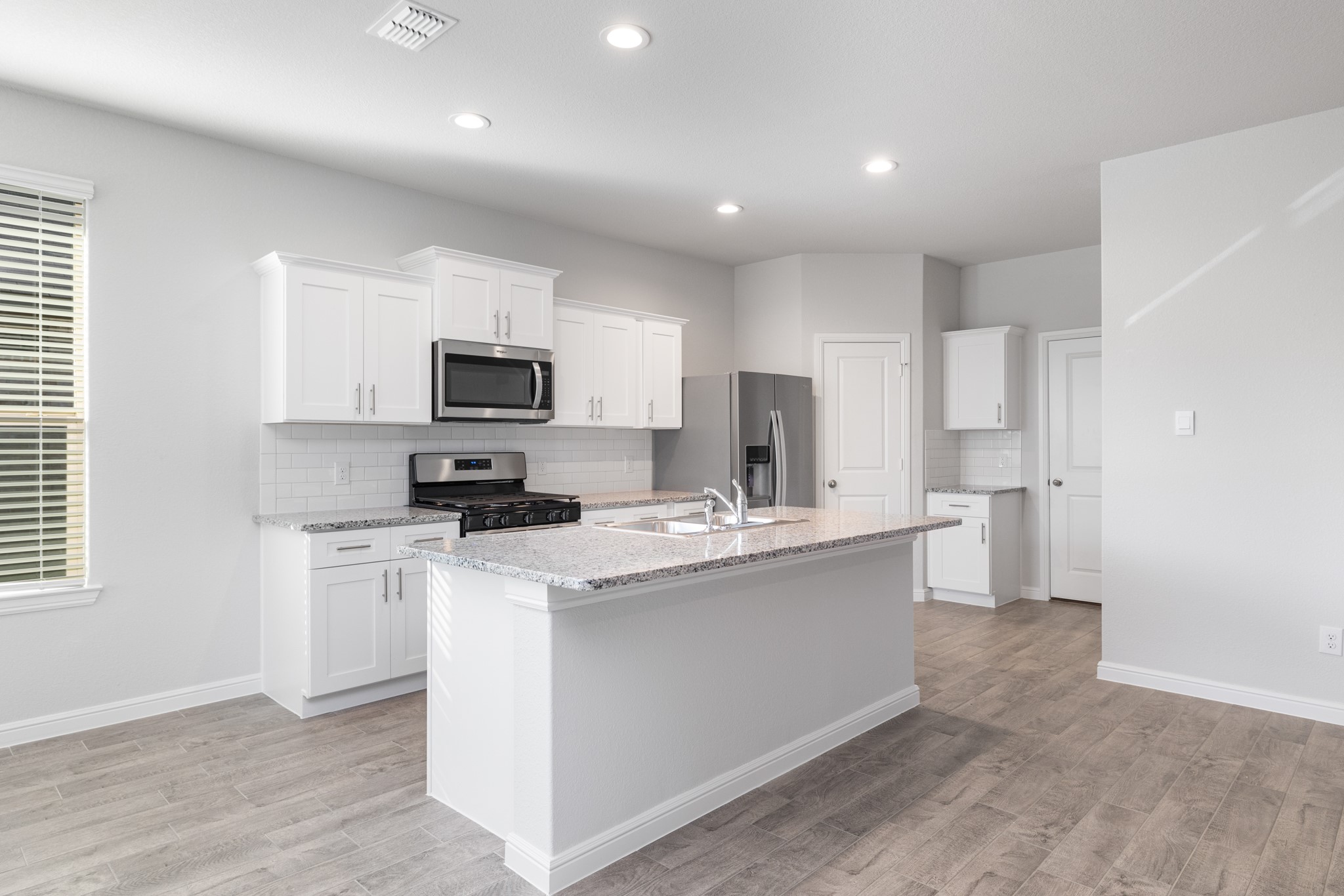 305 Deserado Drive
