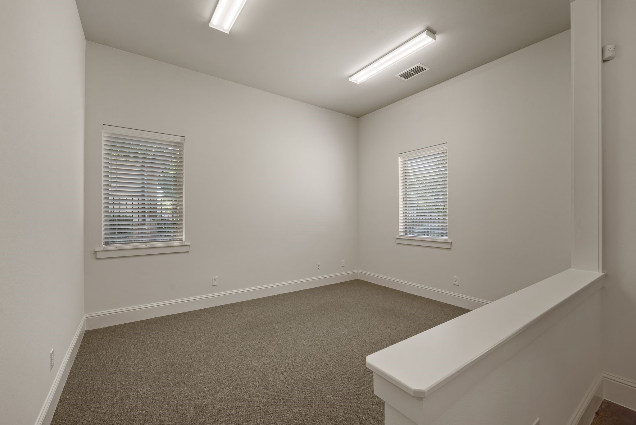 630 Stoneglen Drive B