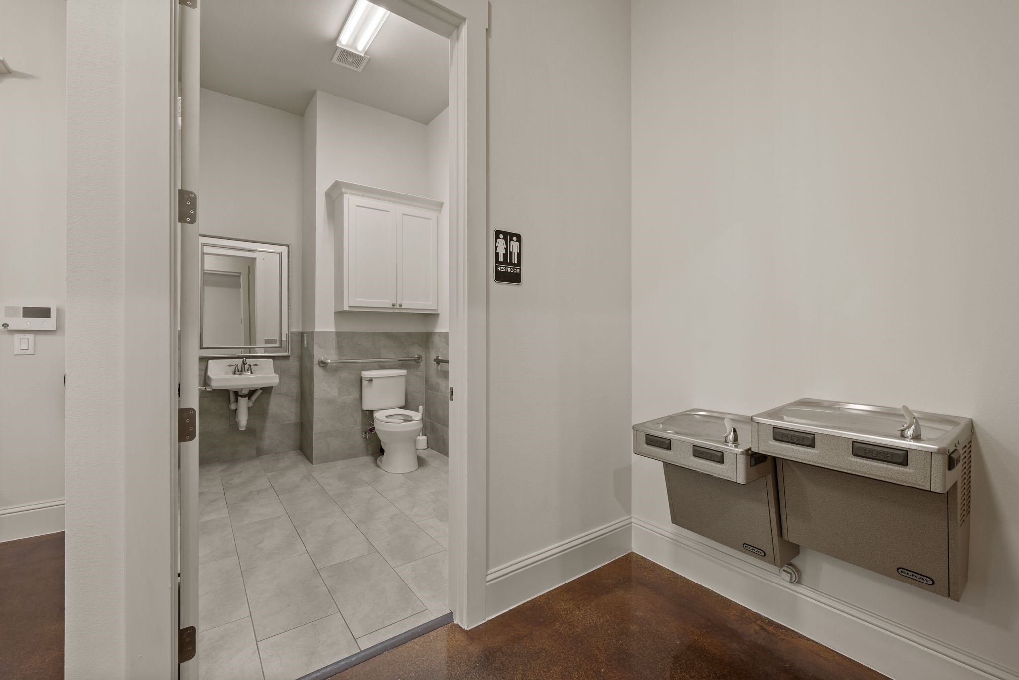 630 Stoneglen Drive B