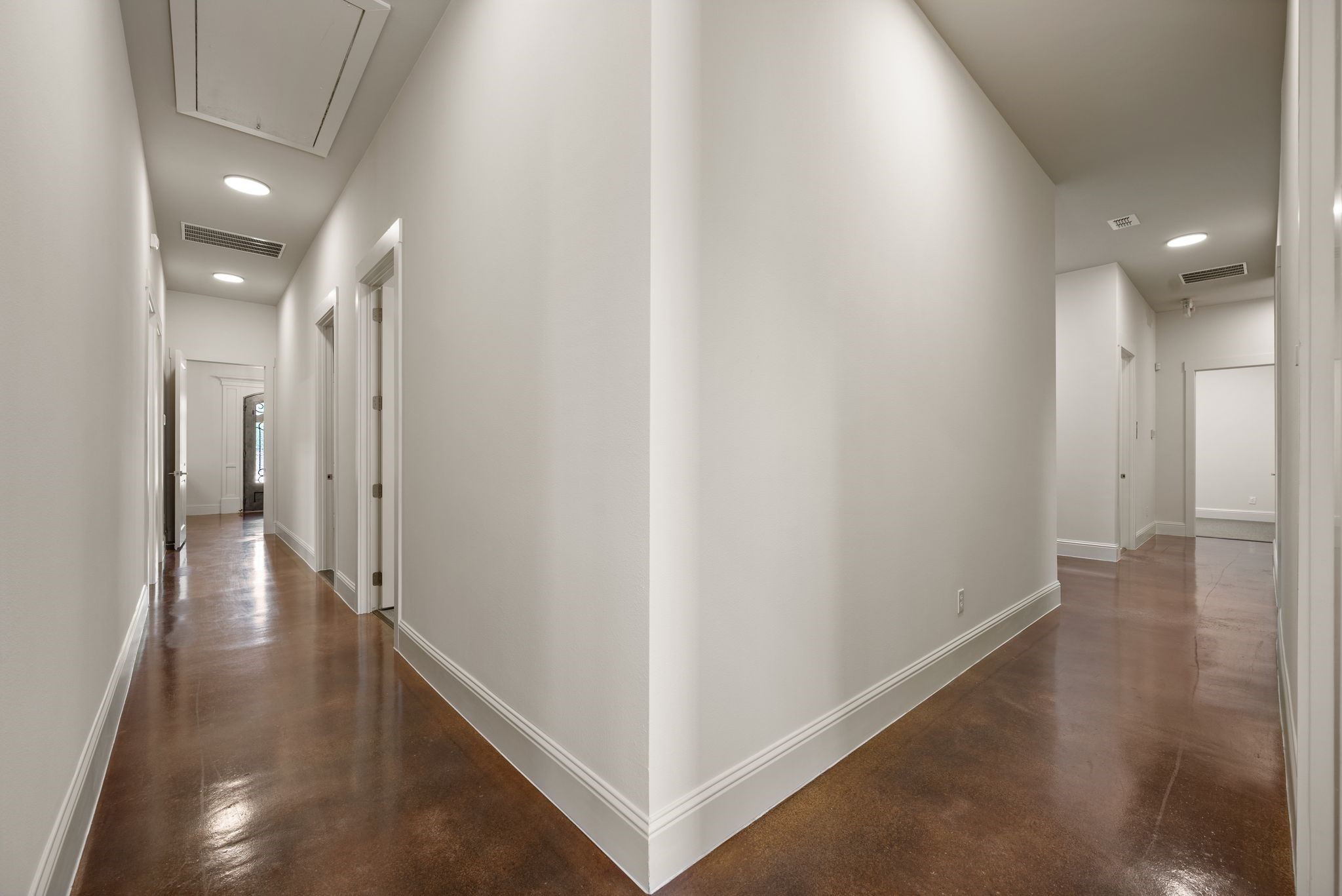 630 Stoneglen Drive B