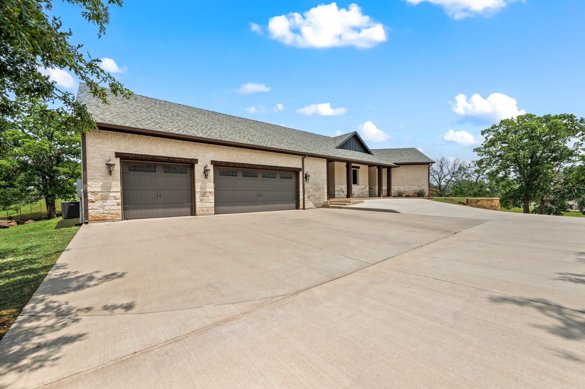 248 Howard Road