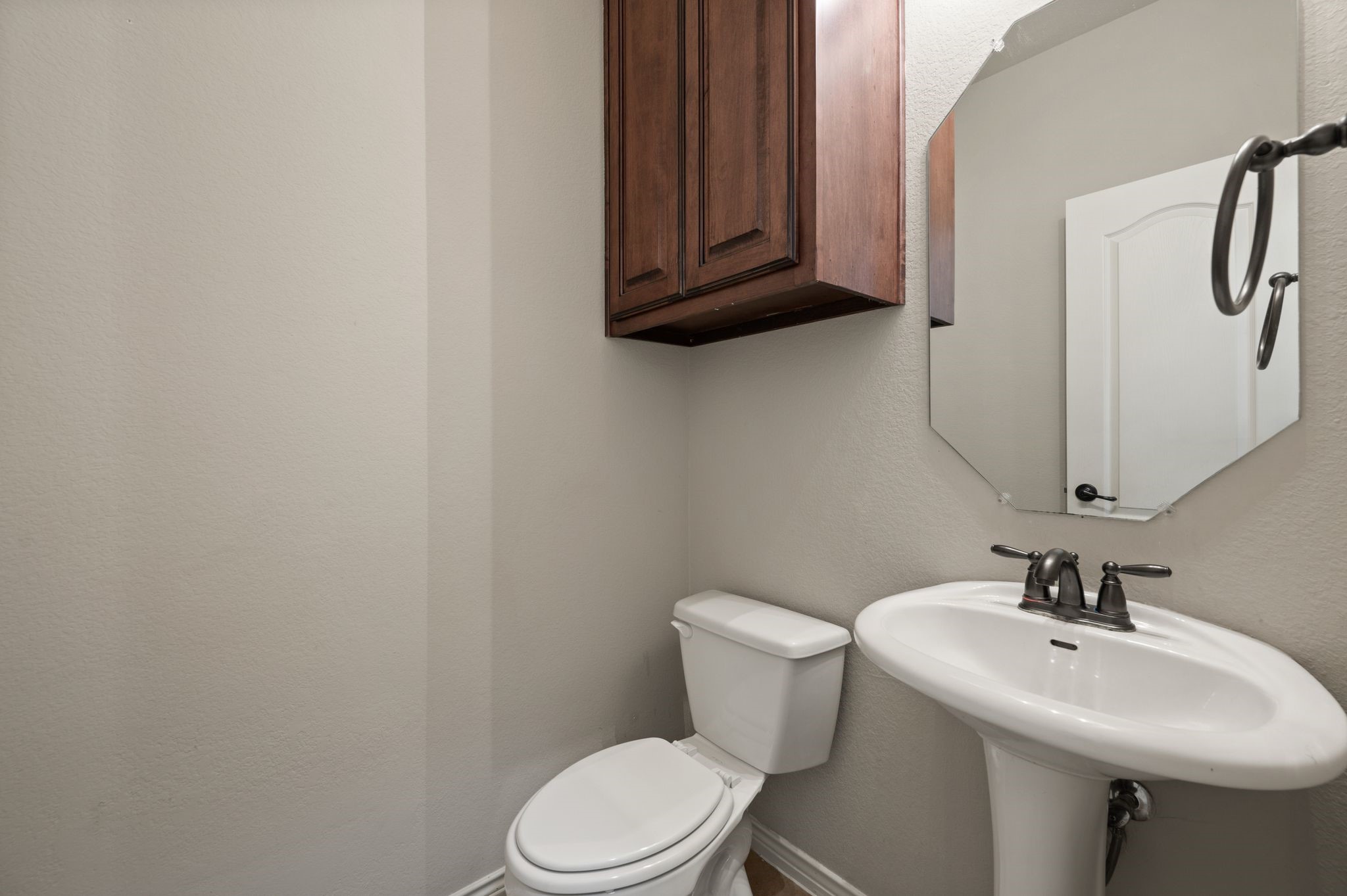 4261 Comanche Drive