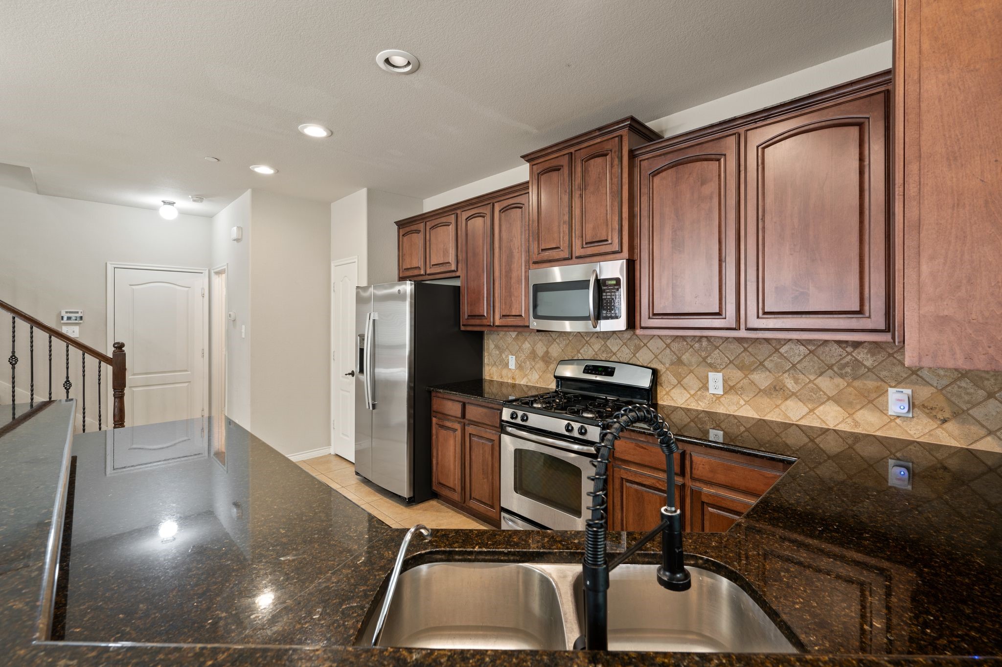 4261 Comanche Drive