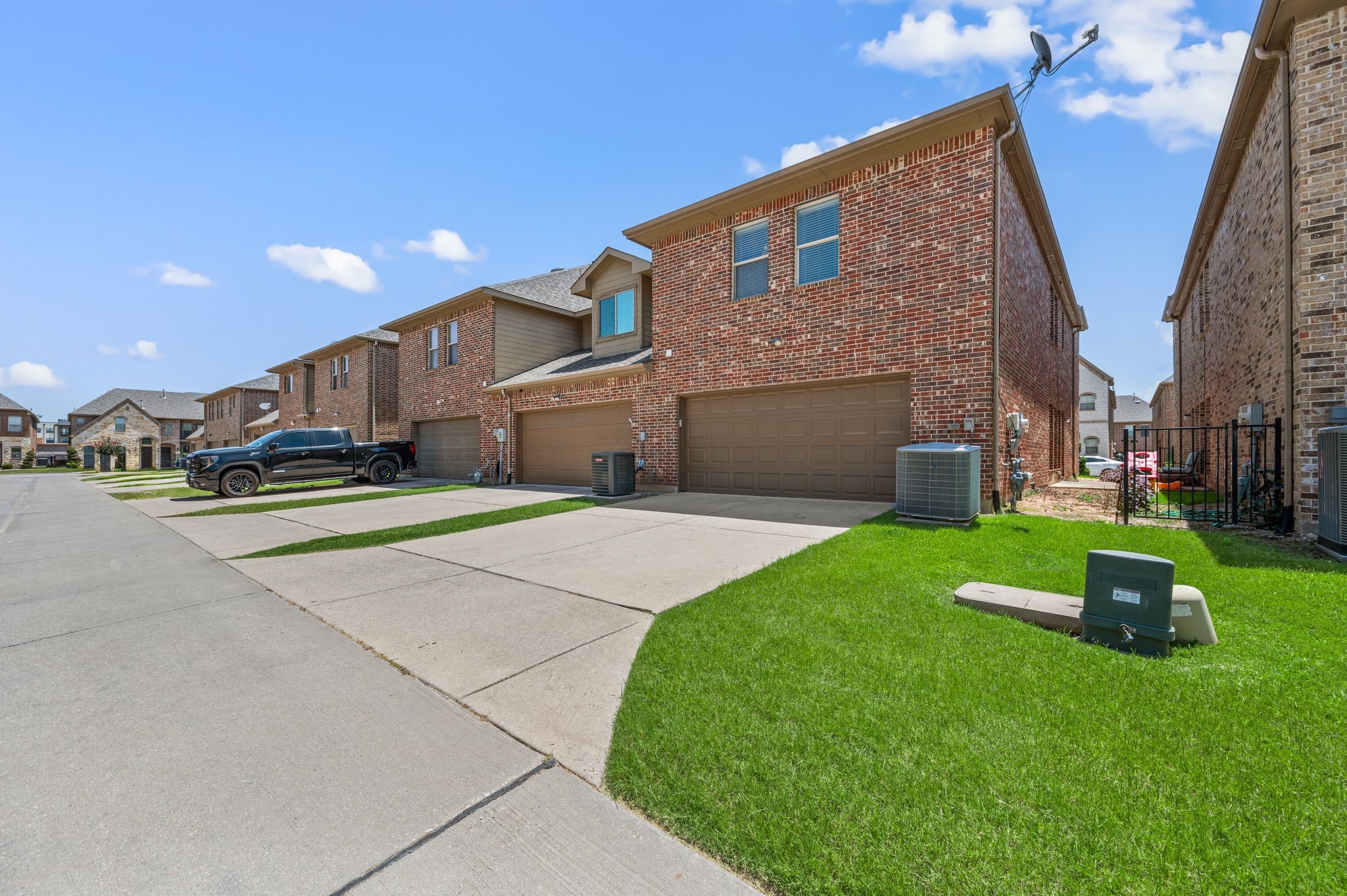 4261 Comanche Drive