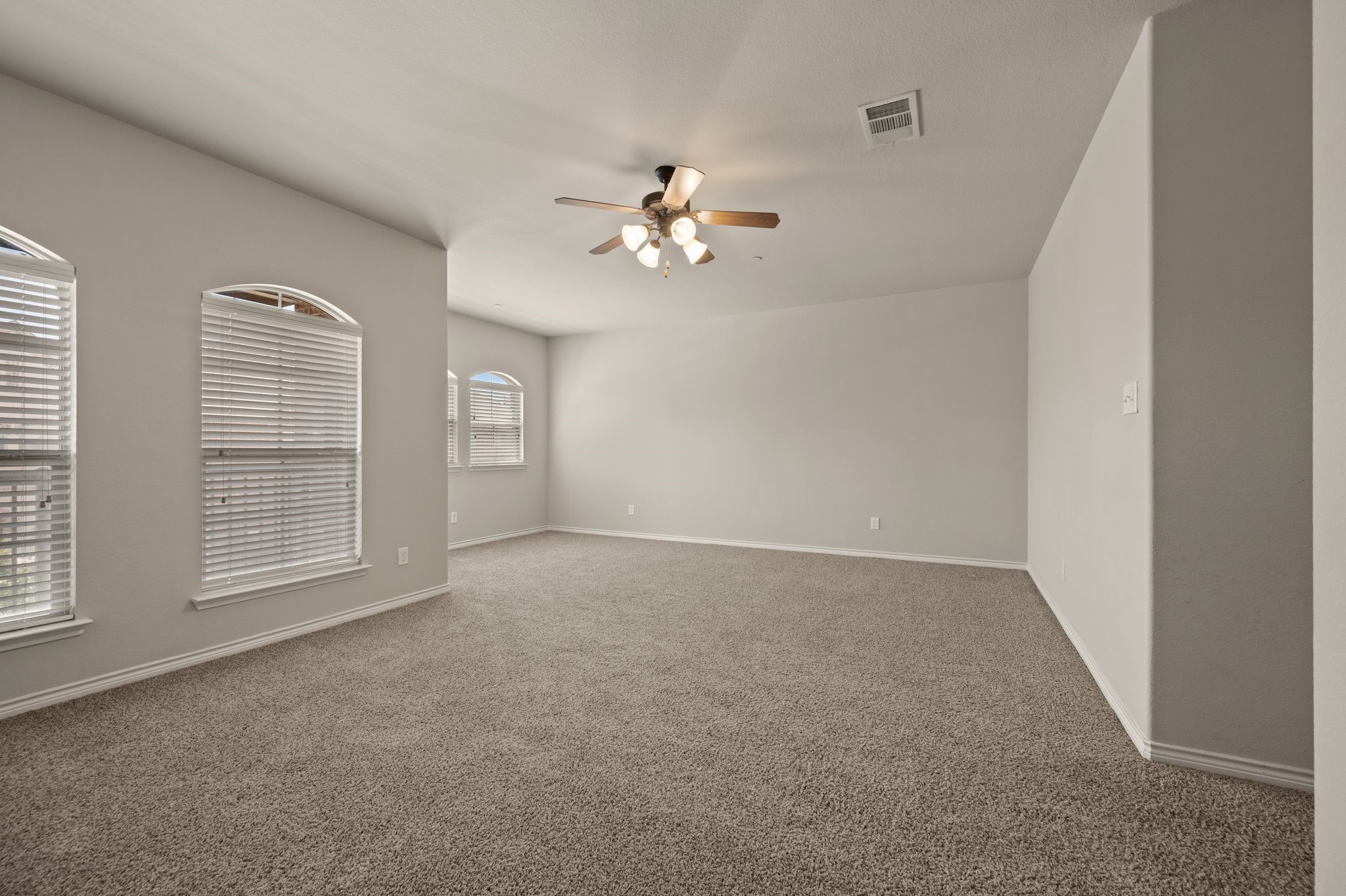 4261 Comanche Drive