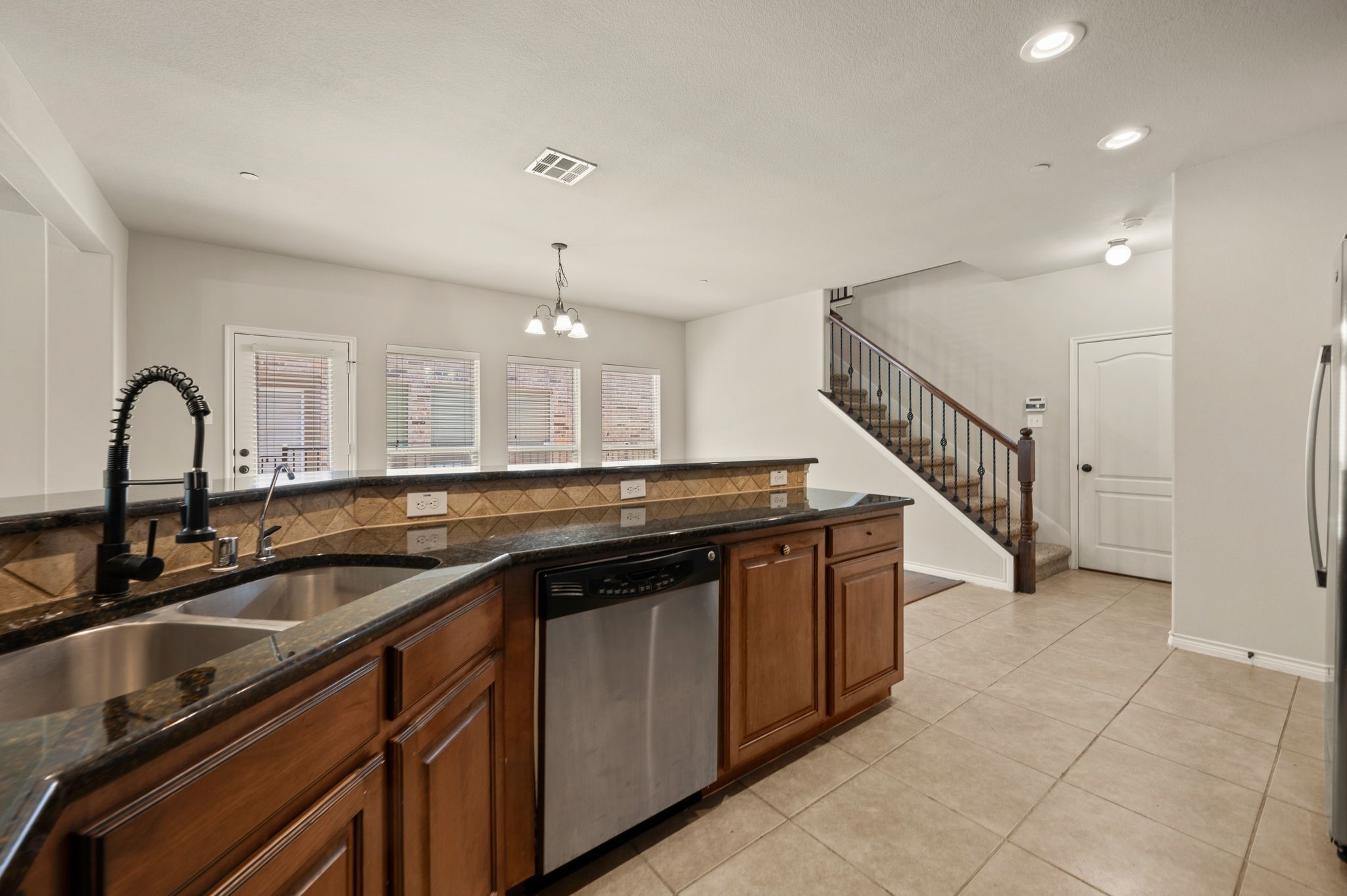 4261 Comanche Drive