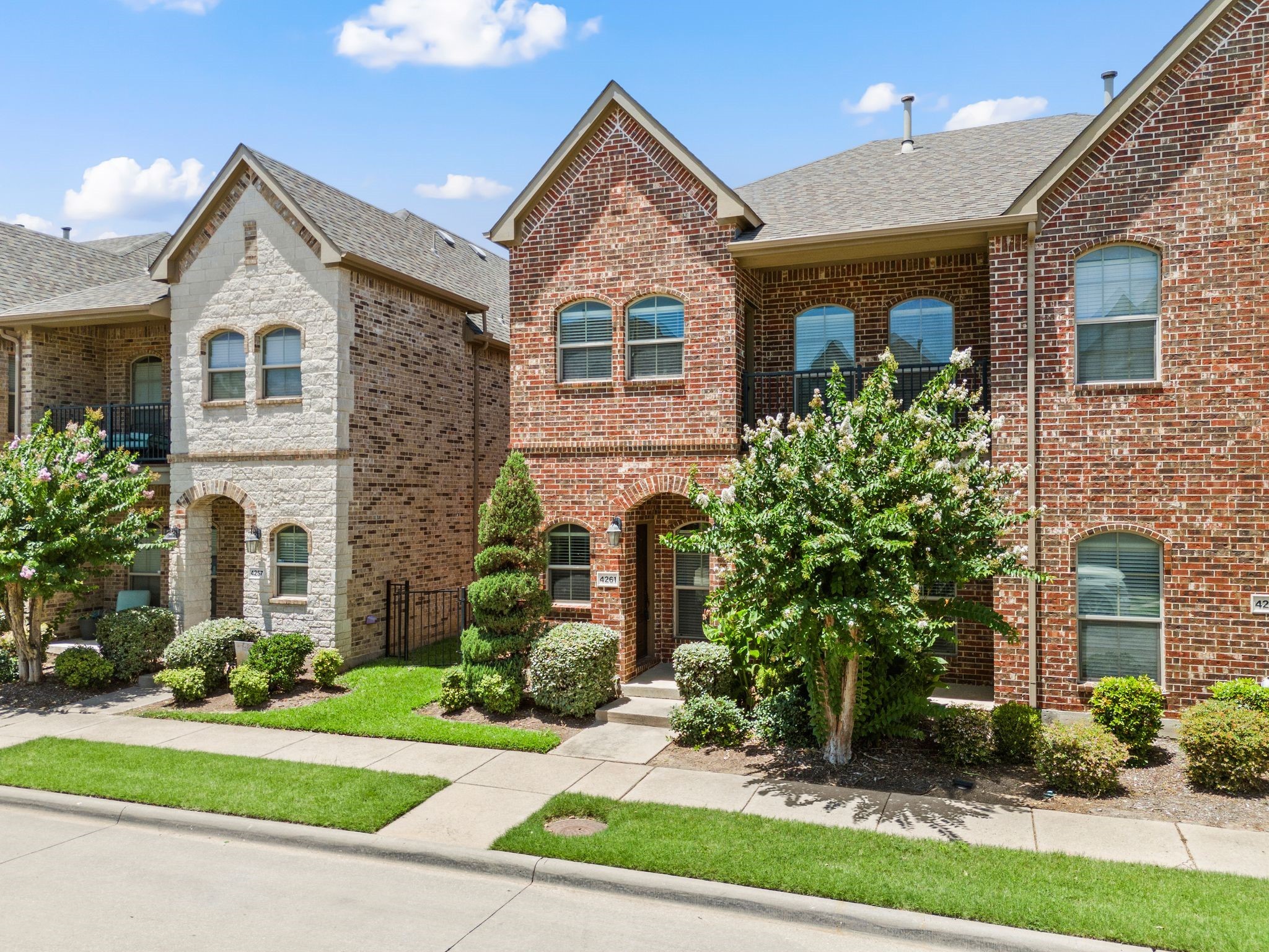 4261 Comanche Drive