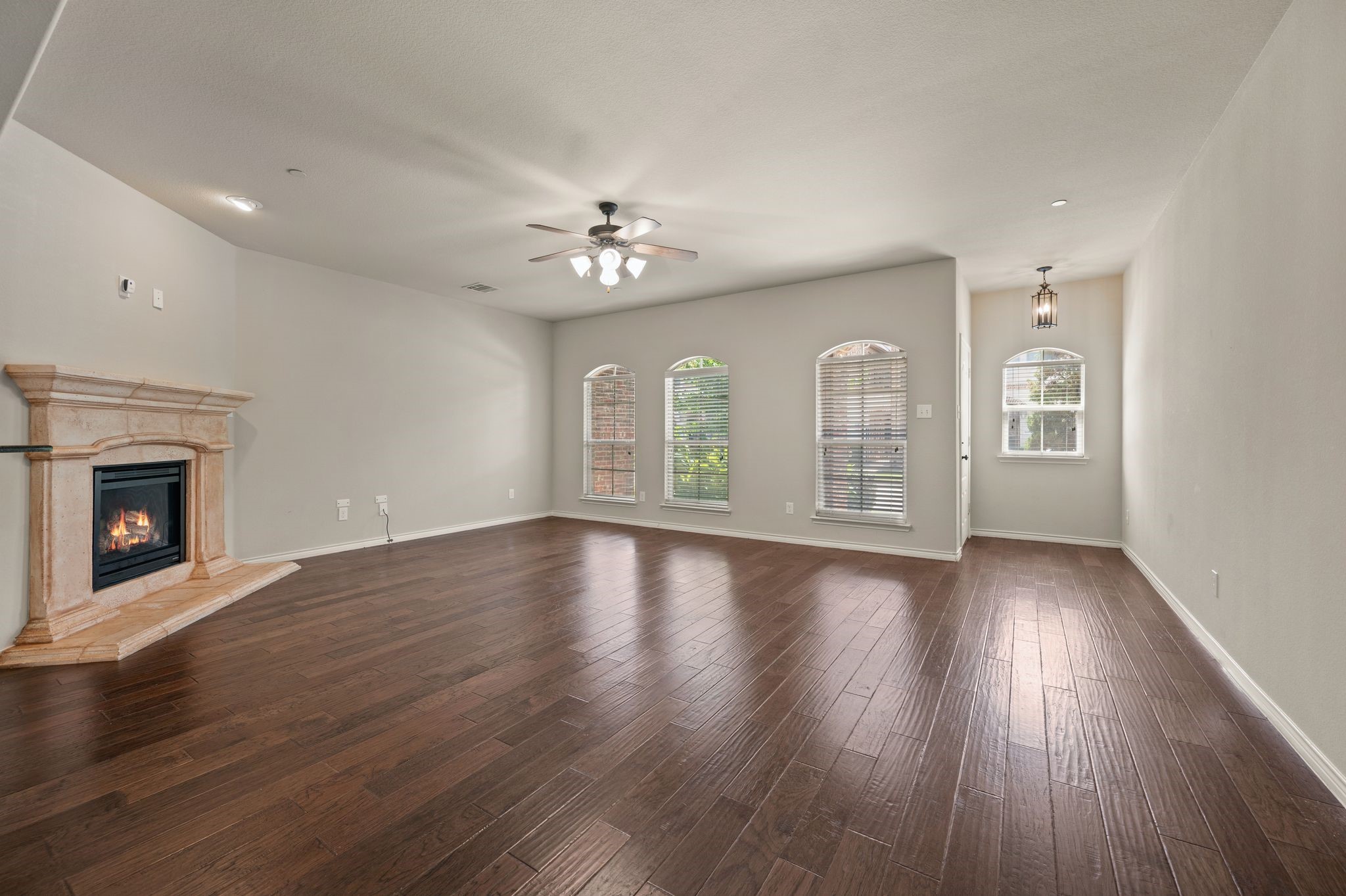 4261 Comanche Drive
