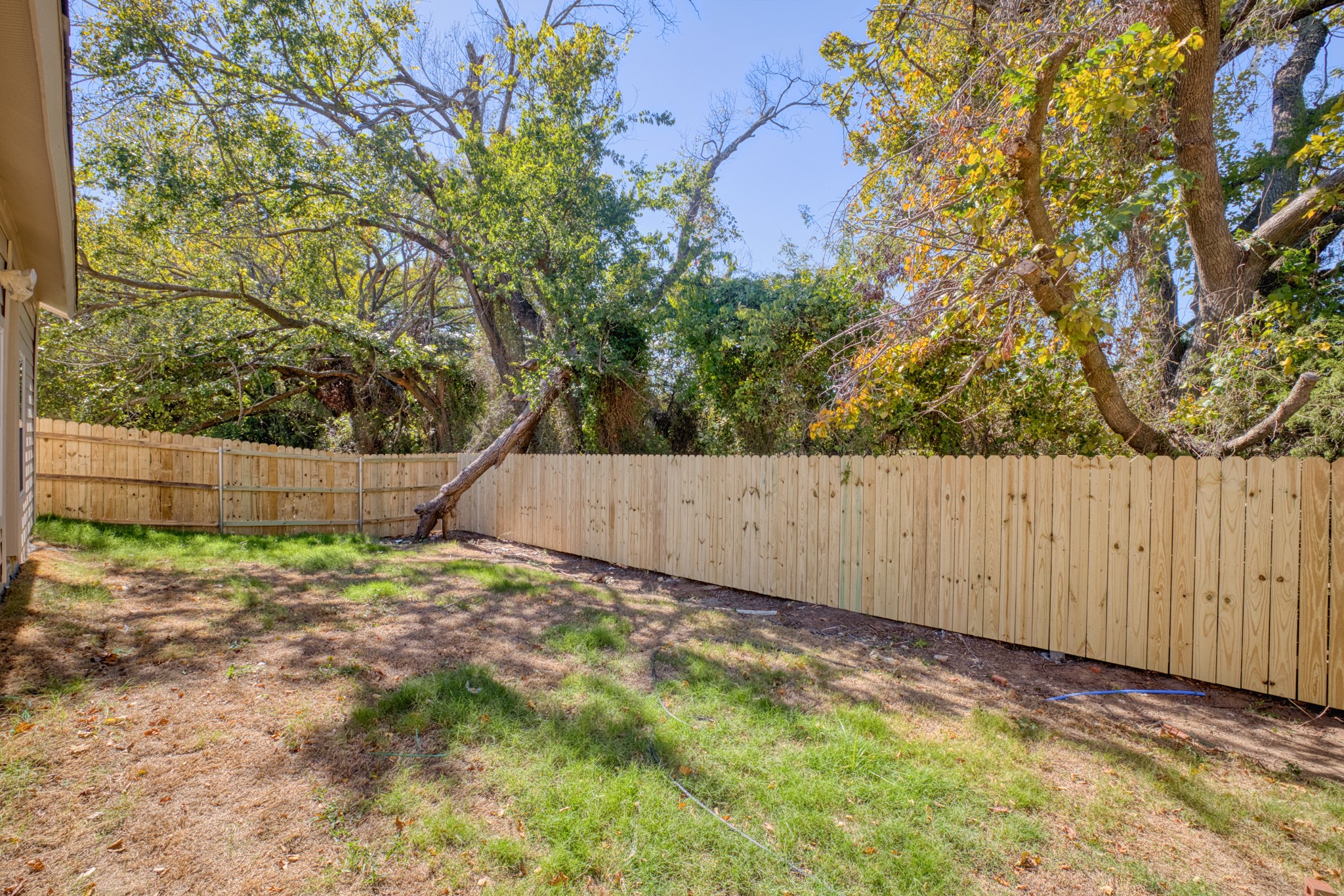 2816 Spring Hill Road