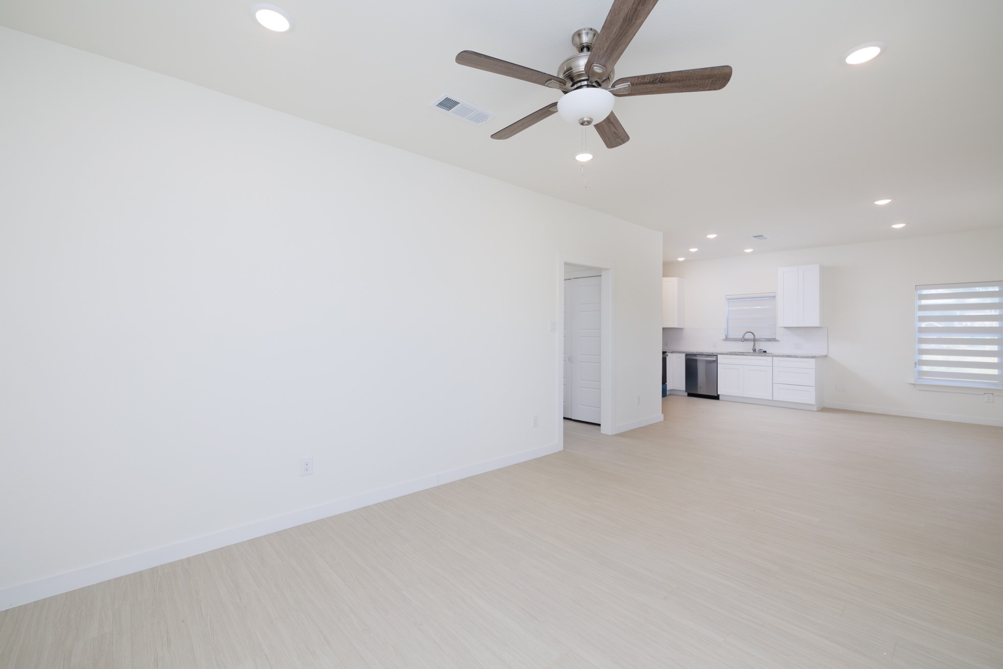 2816 Spring Hill Road