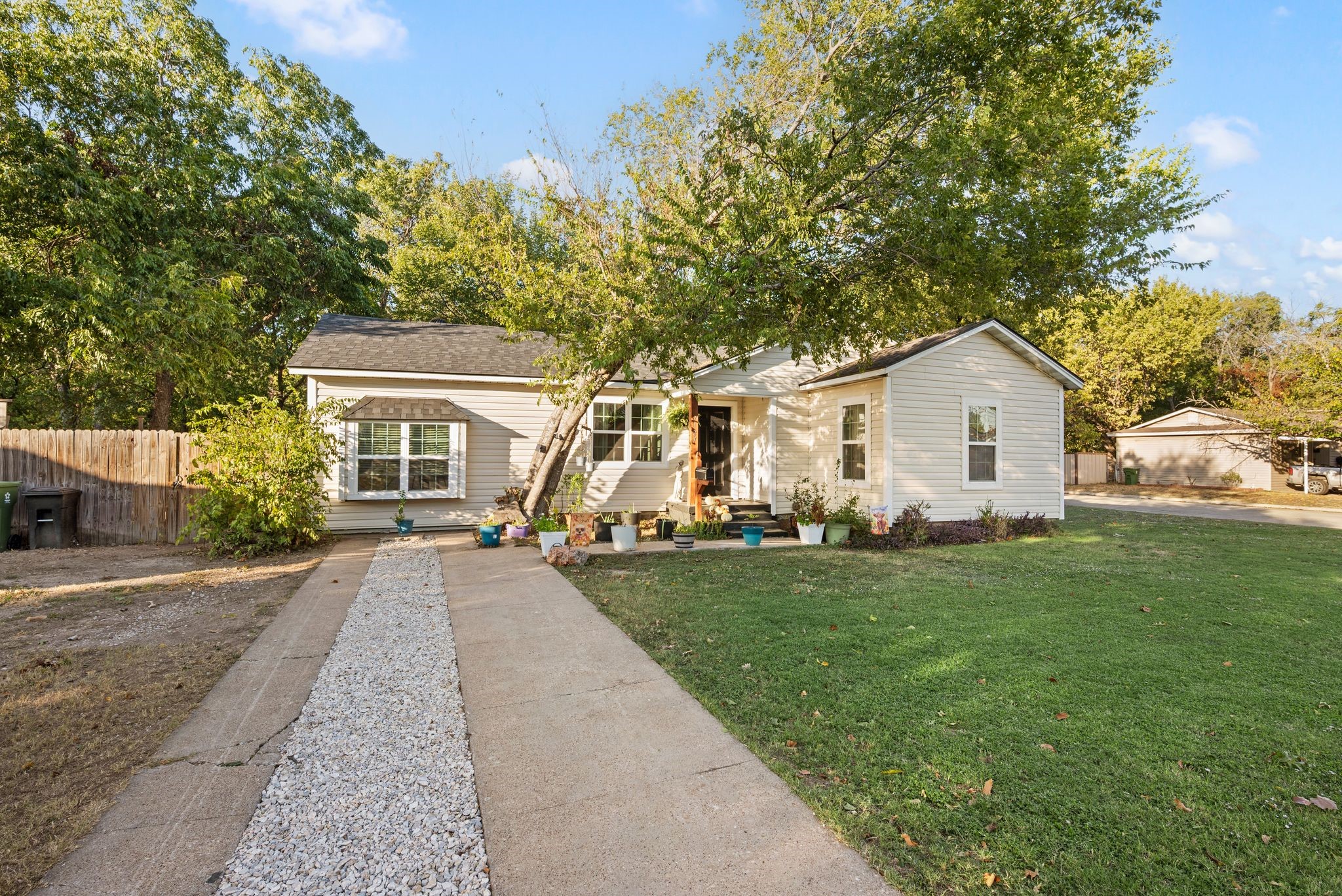 7127 Maple Park Drive