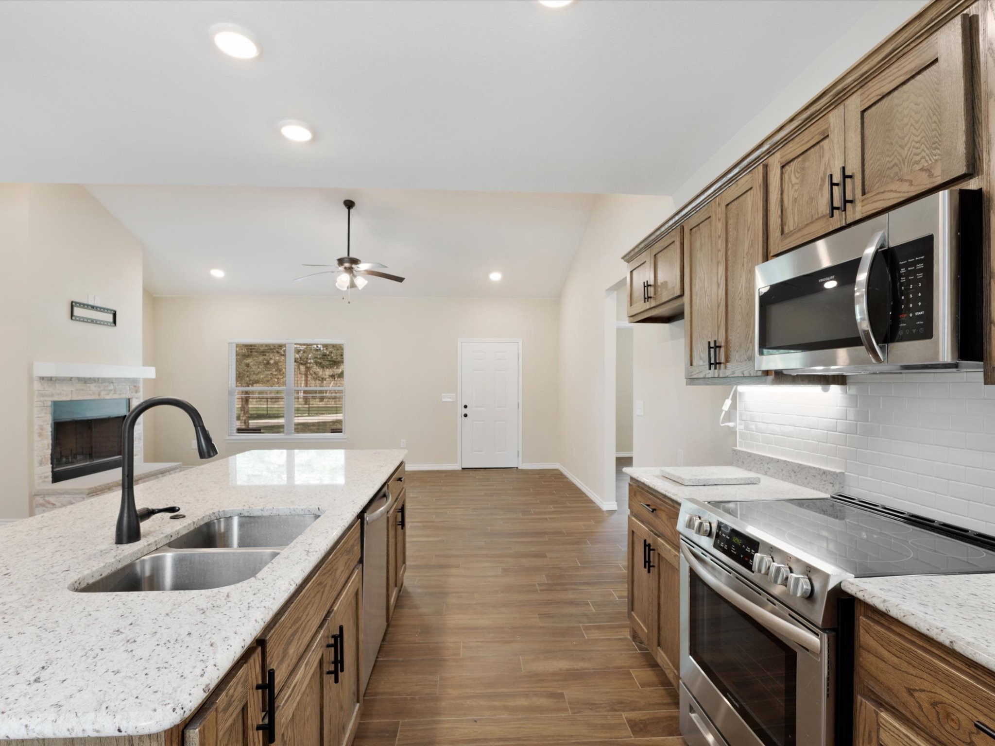 865 County Road 4519