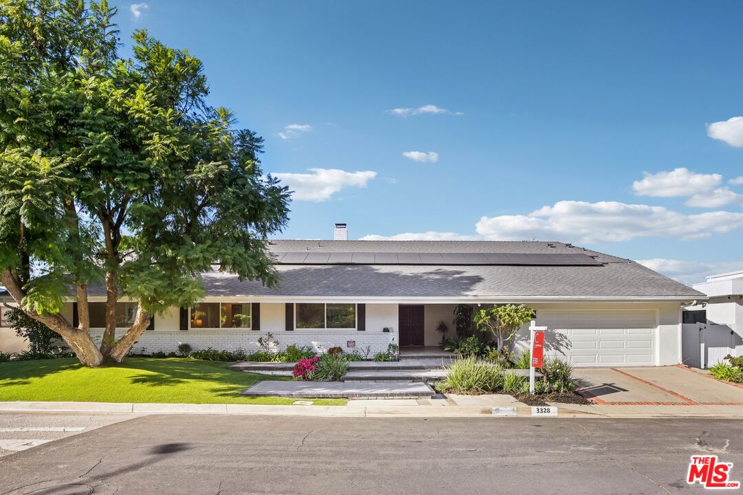 3328 Red Rose Dr