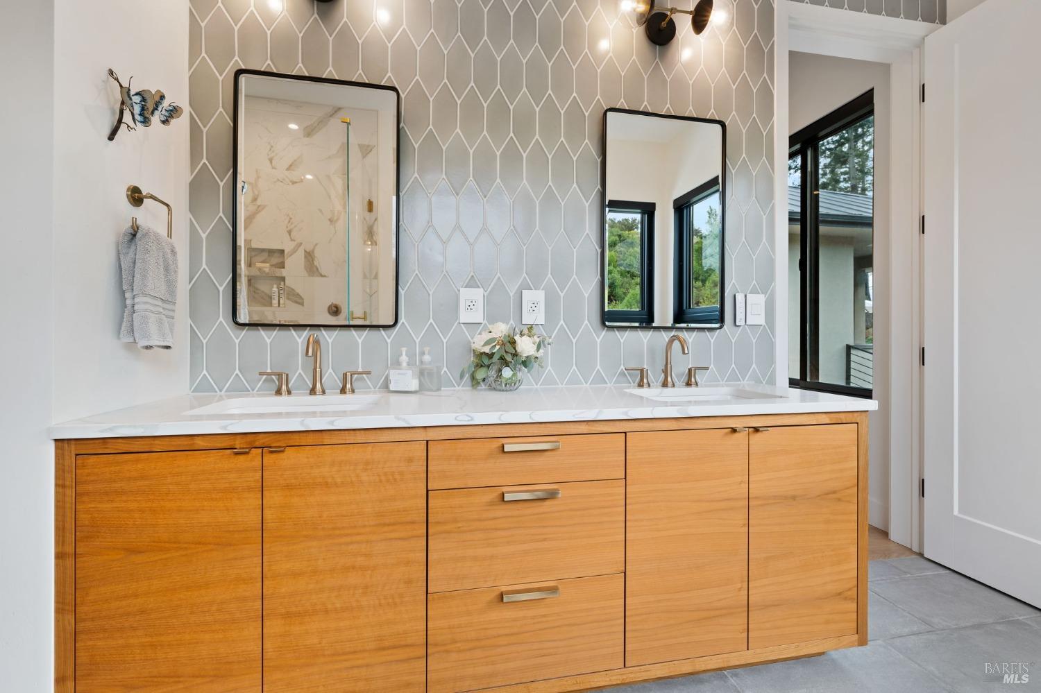 5360 Wikiup Bridge Way