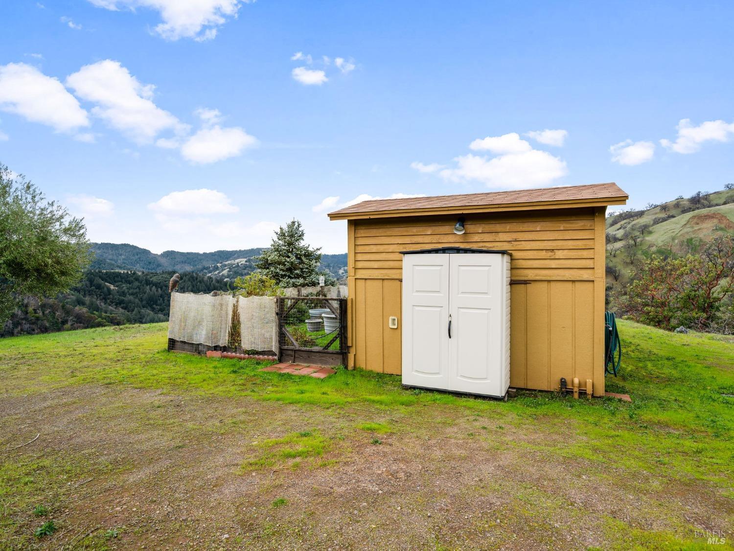 11300 Stewarts Point Skaggs Springs Rd