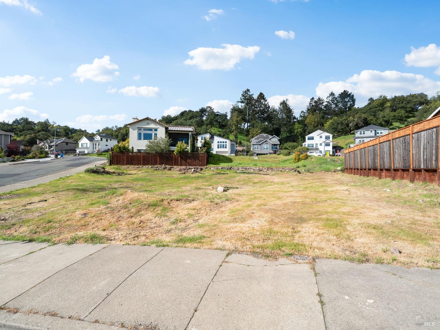 2244 Vintage Cir