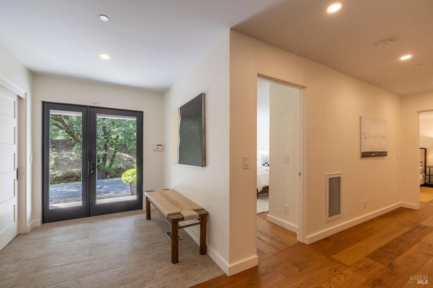 311 Burgundy Rd