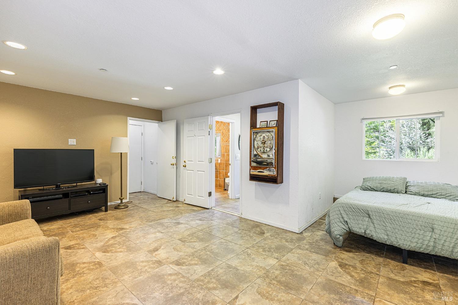 4011 Mill Creek Rd
