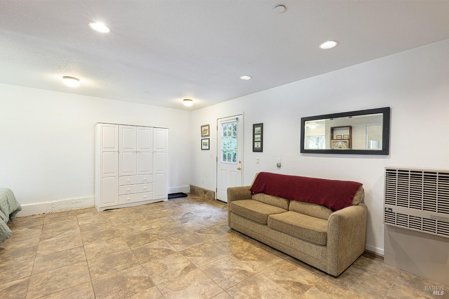 4011 Mill Creek Rd