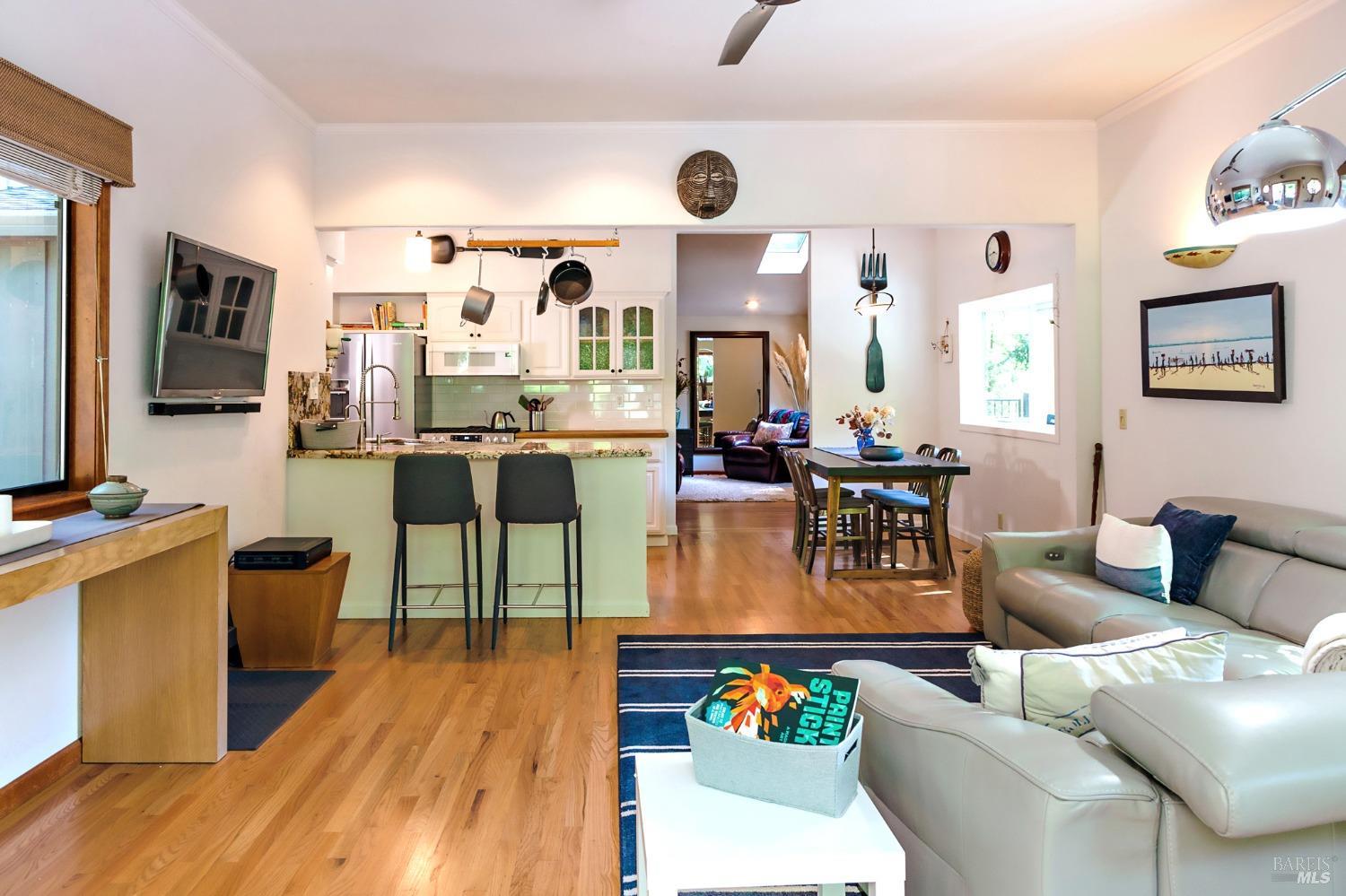 2859 Wallace Creek Rd