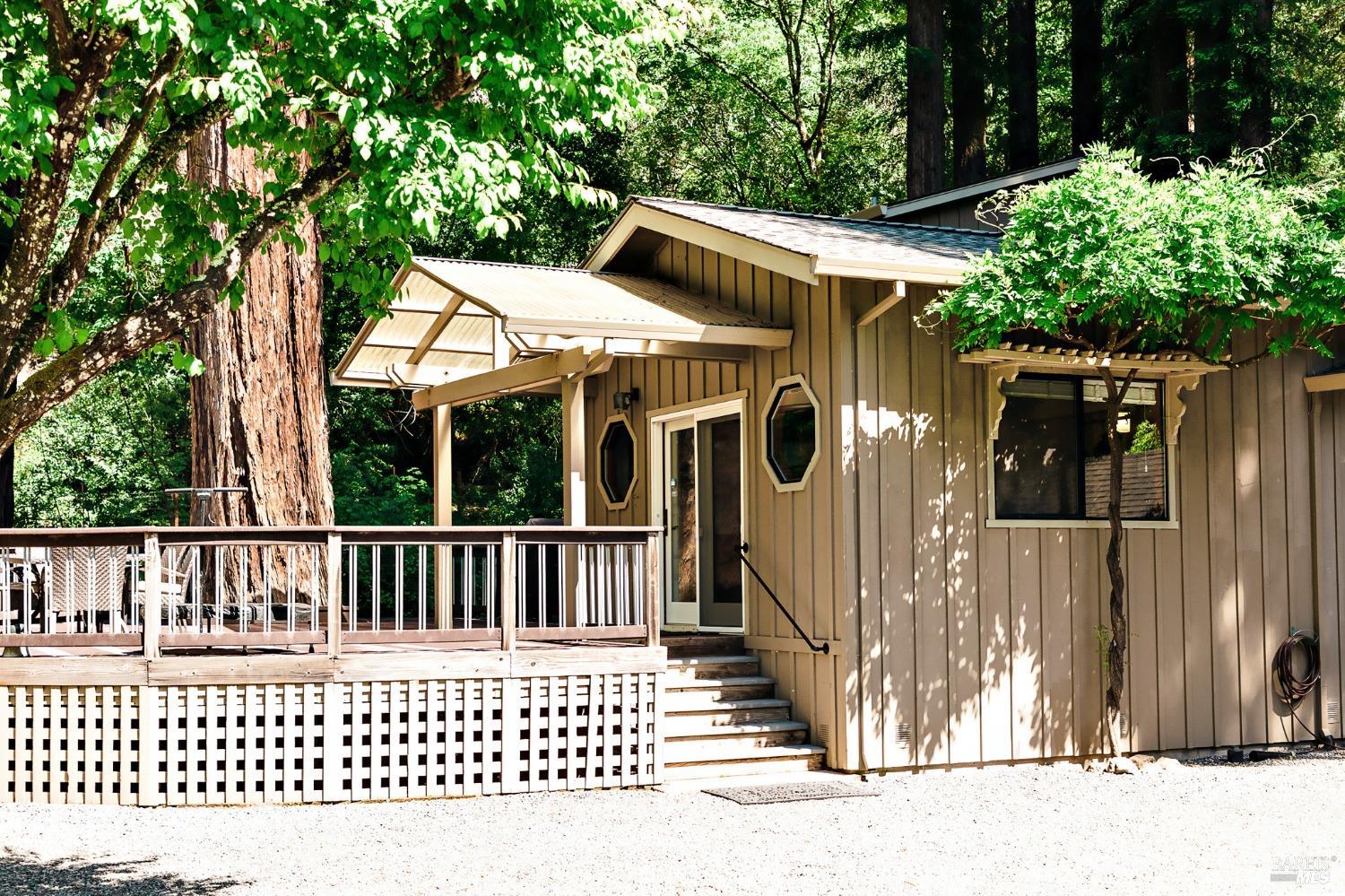 2859 Wallace Creek Rd