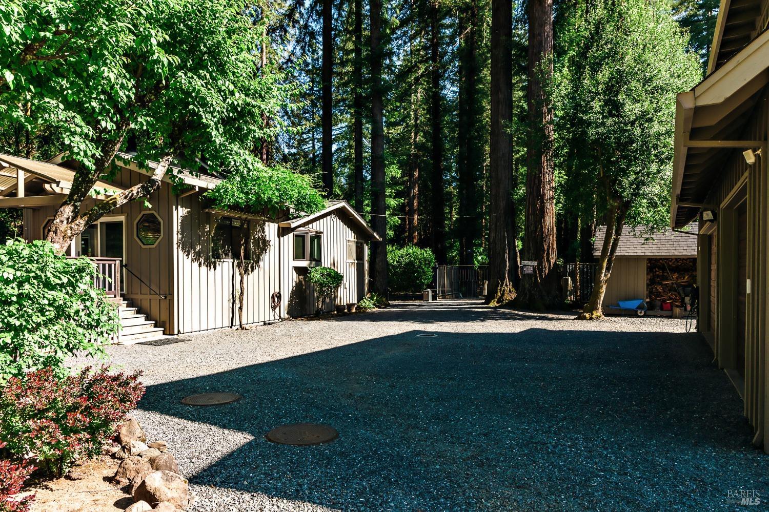 2859 Wallace Creek Rd