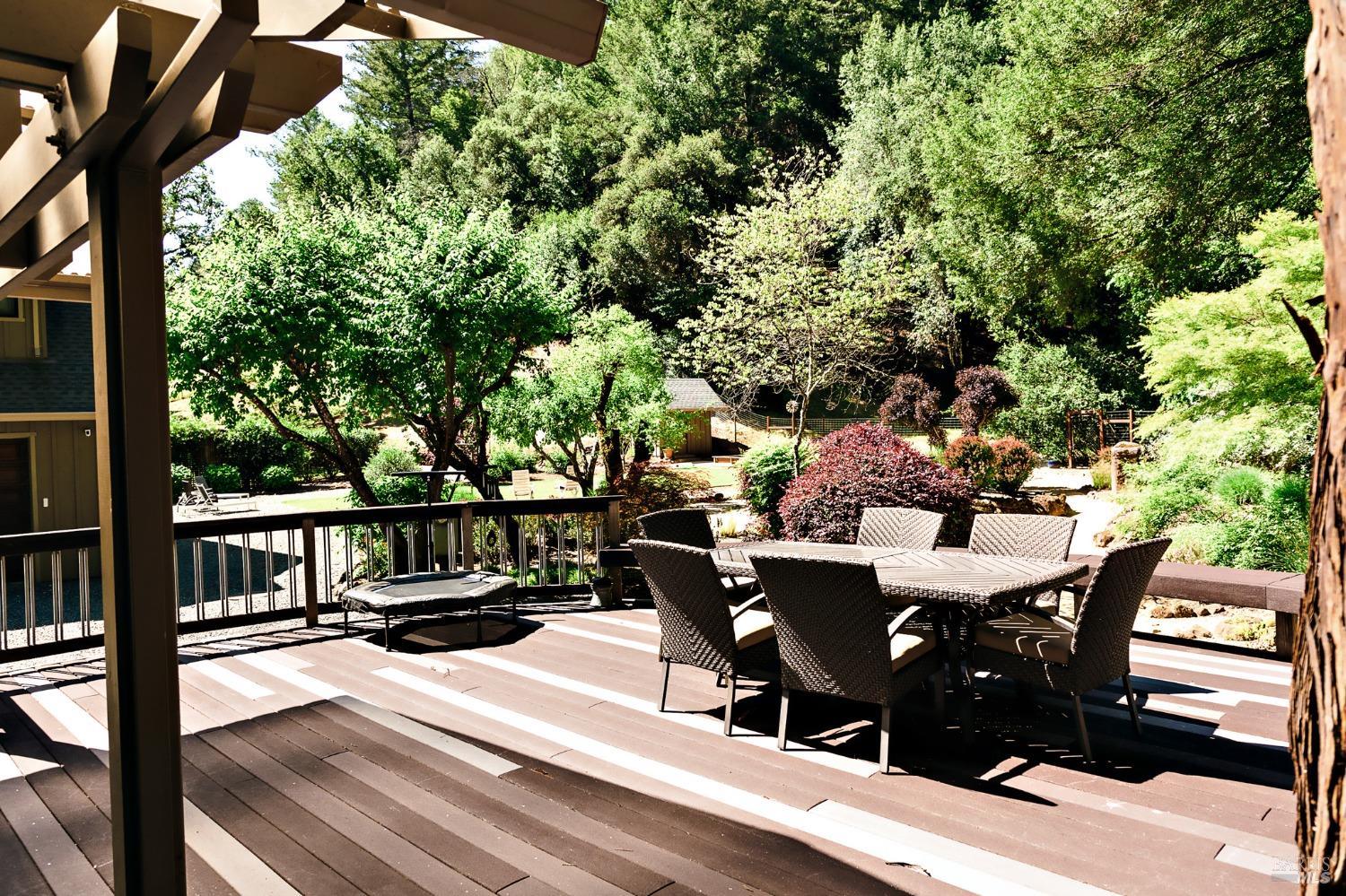 2859 Wallace Creek Rd