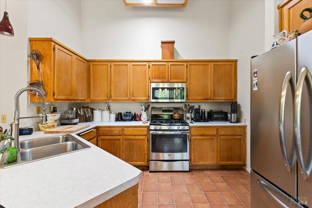 5377 Dry Creek Rd