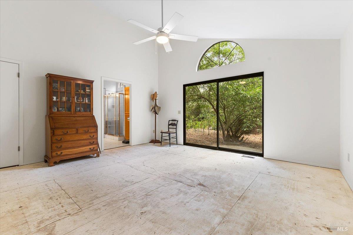 5377 Dry Creek Rd