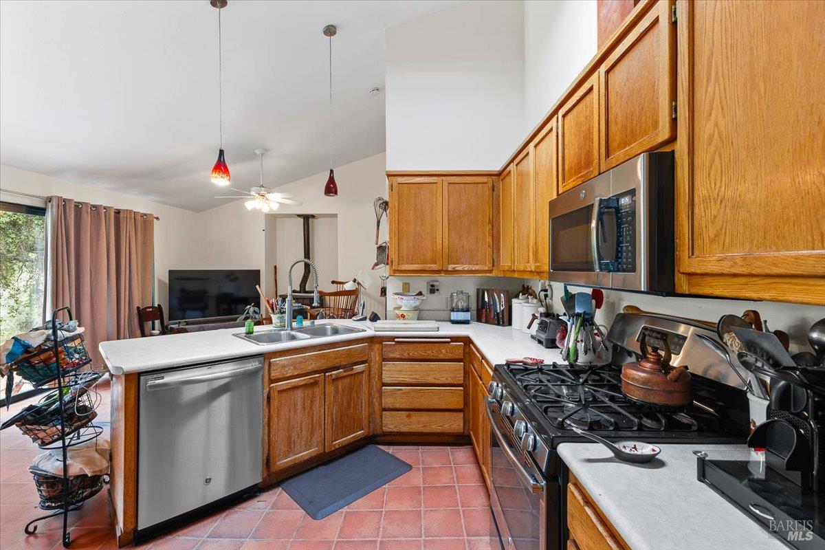 5377 Dry Creek Rd