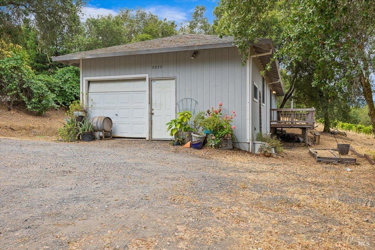 5377 Dry Creek Rd