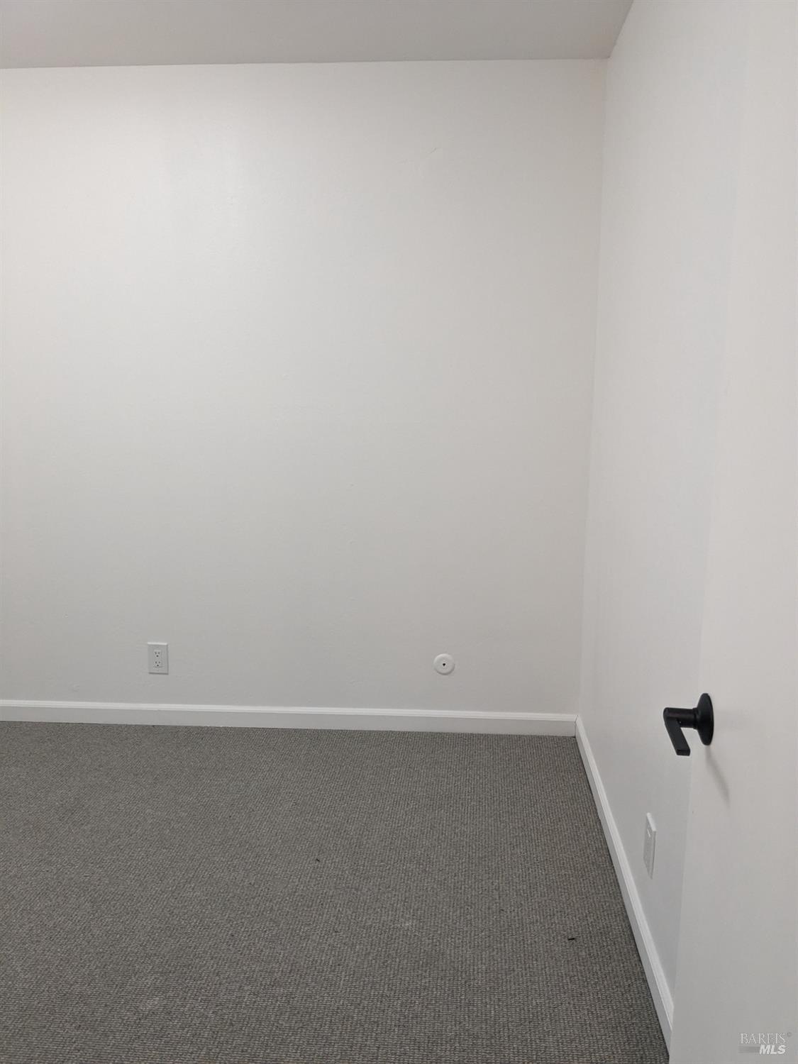 436 North St #11