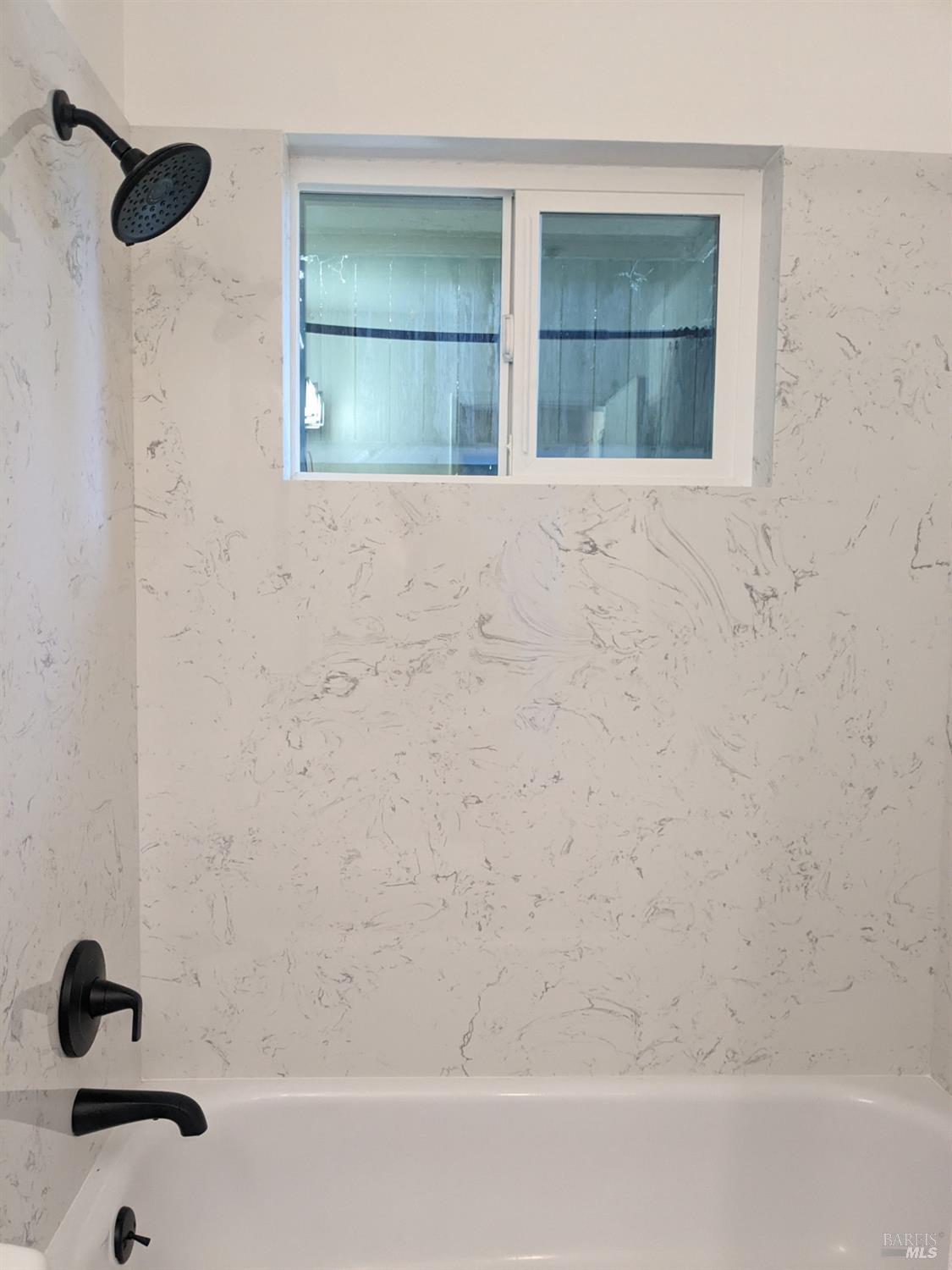 436 North St #11