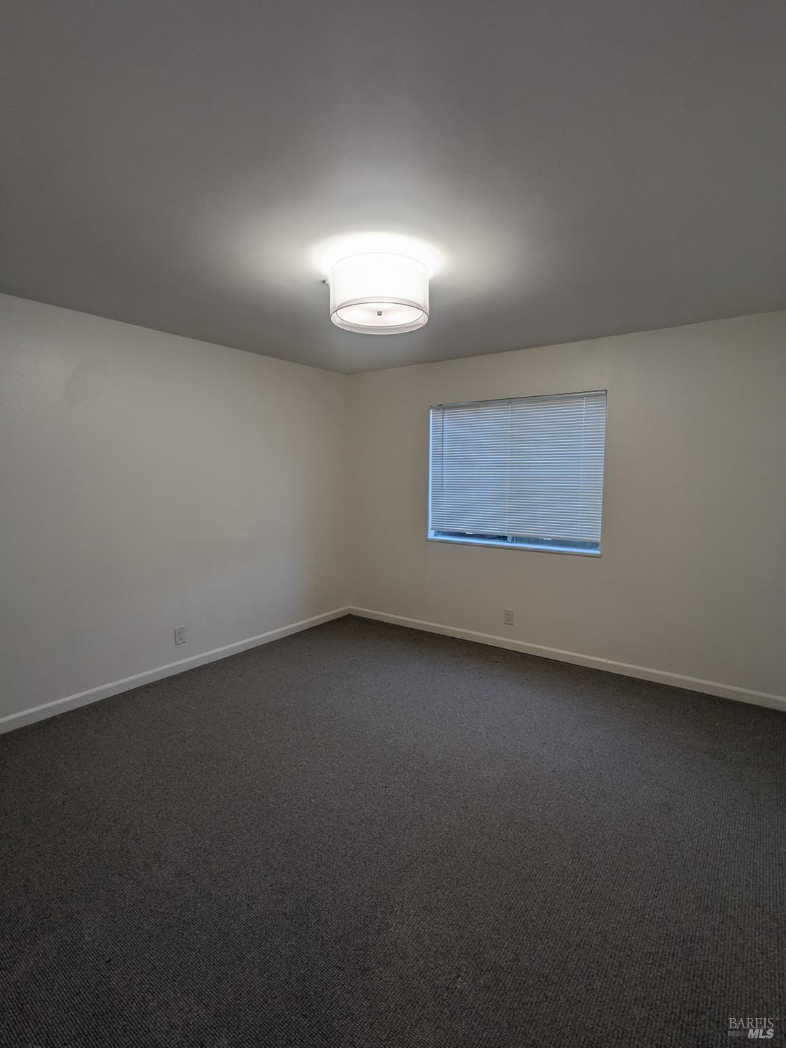 436 North St #11
