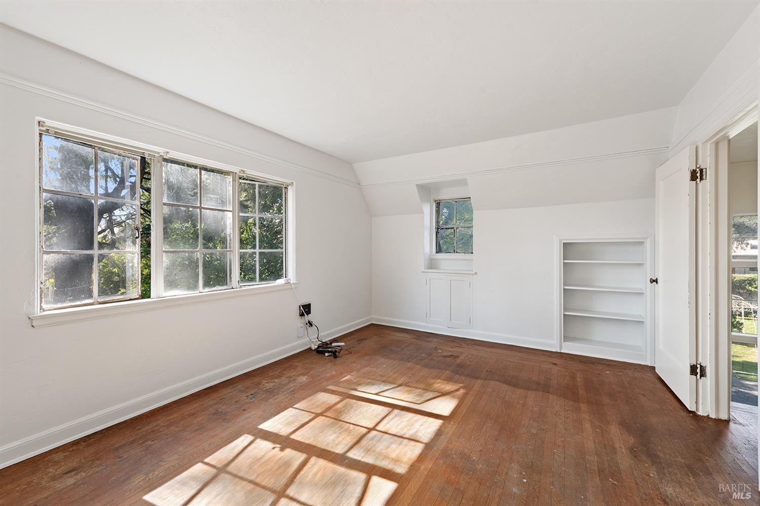 650-660 S Fitch Mountain Rd