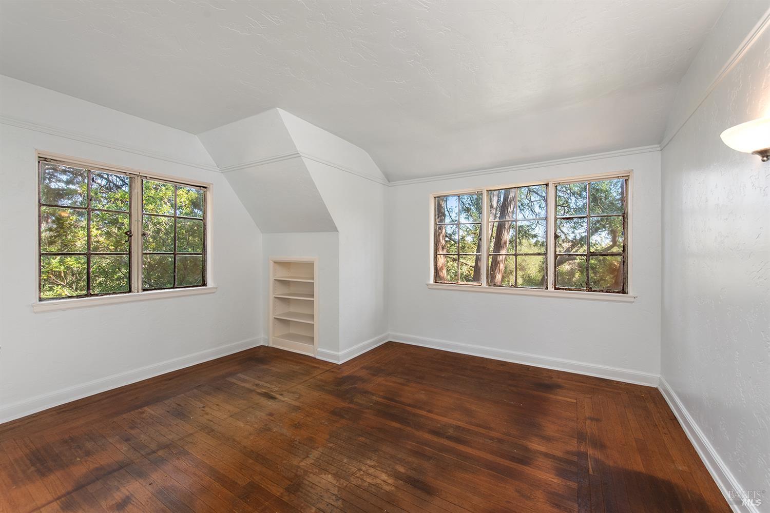 650-660 S Fitch Mountain Rd