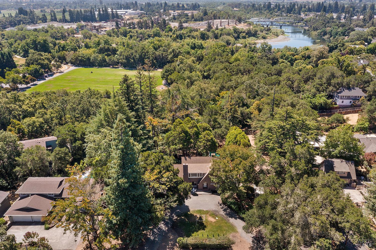 650-660 S Fitch Mountain Rd