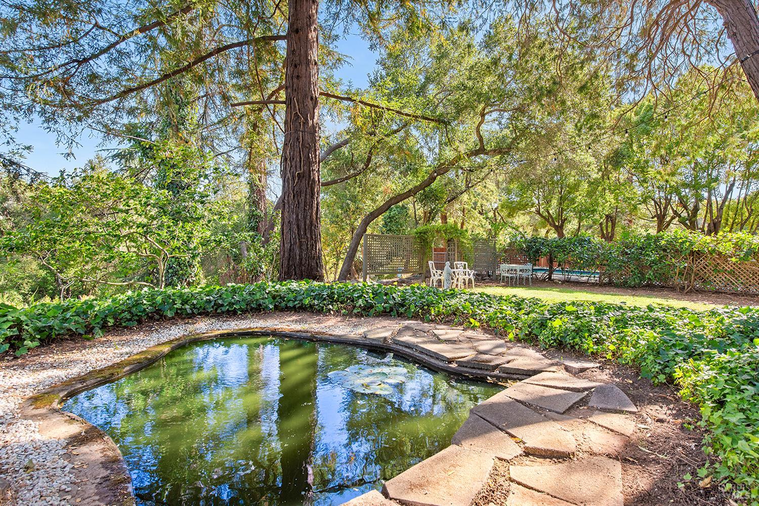 650-660 S Fitch Mountain Rd