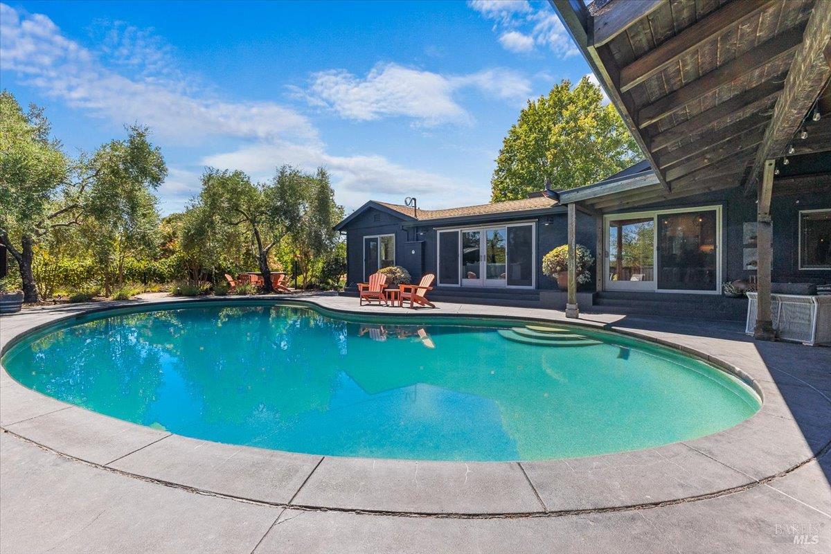 1208 Chiquita Rd