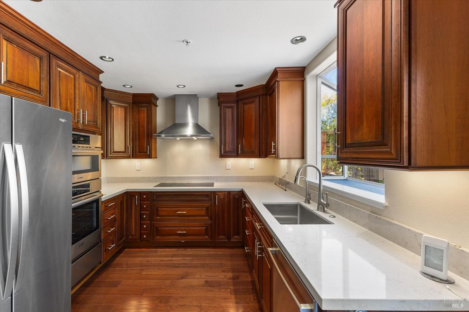 371 Arabian Way