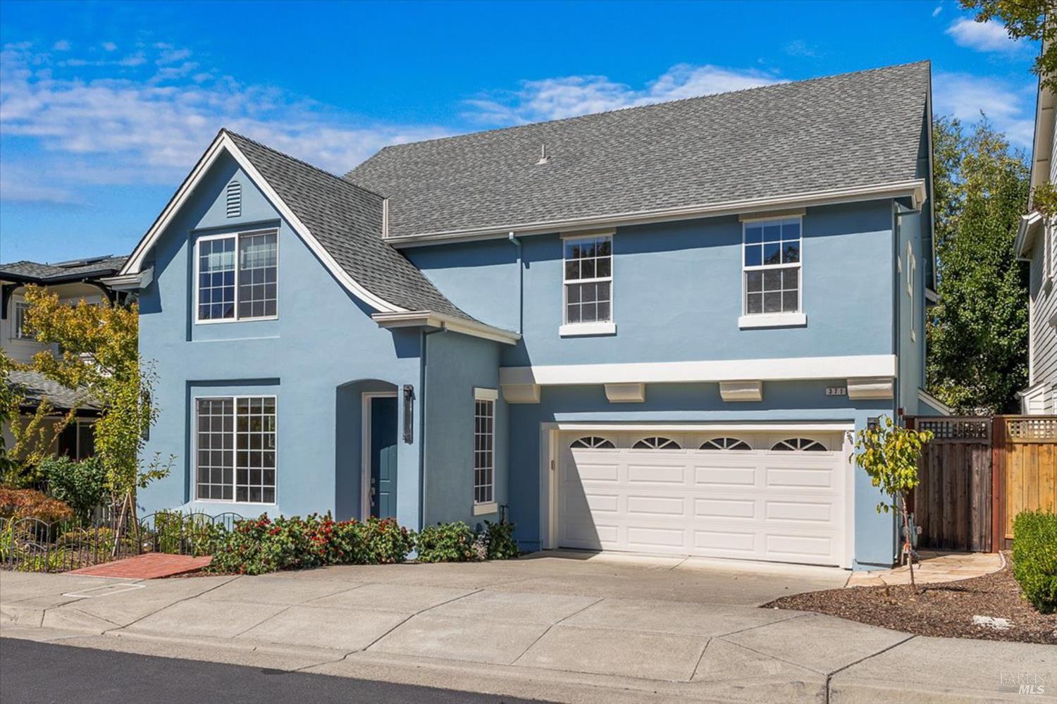 371 Arabian Way