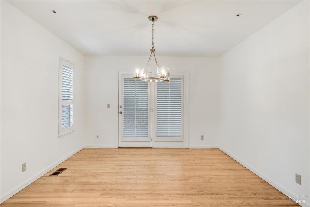 401 Fairway Court