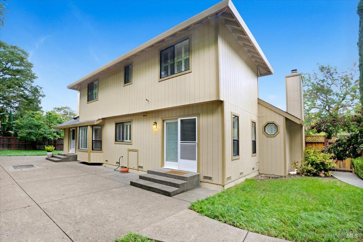 401 Fairway Court